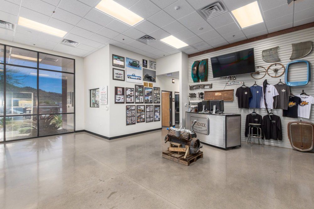 1700 E Robin Ln, Phoenix, AZ 85024